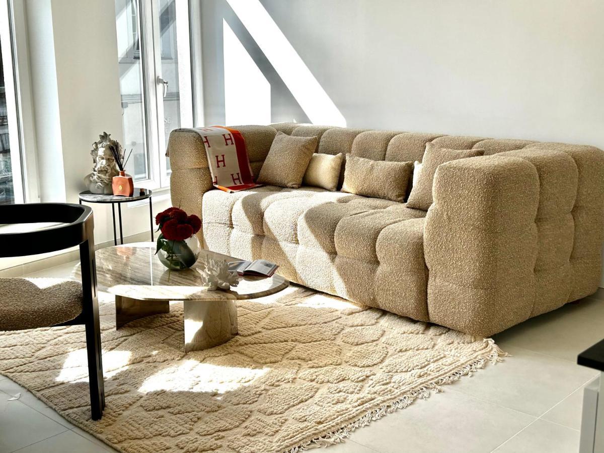 Apartamento Phoenix Garden Mons Exterior foto