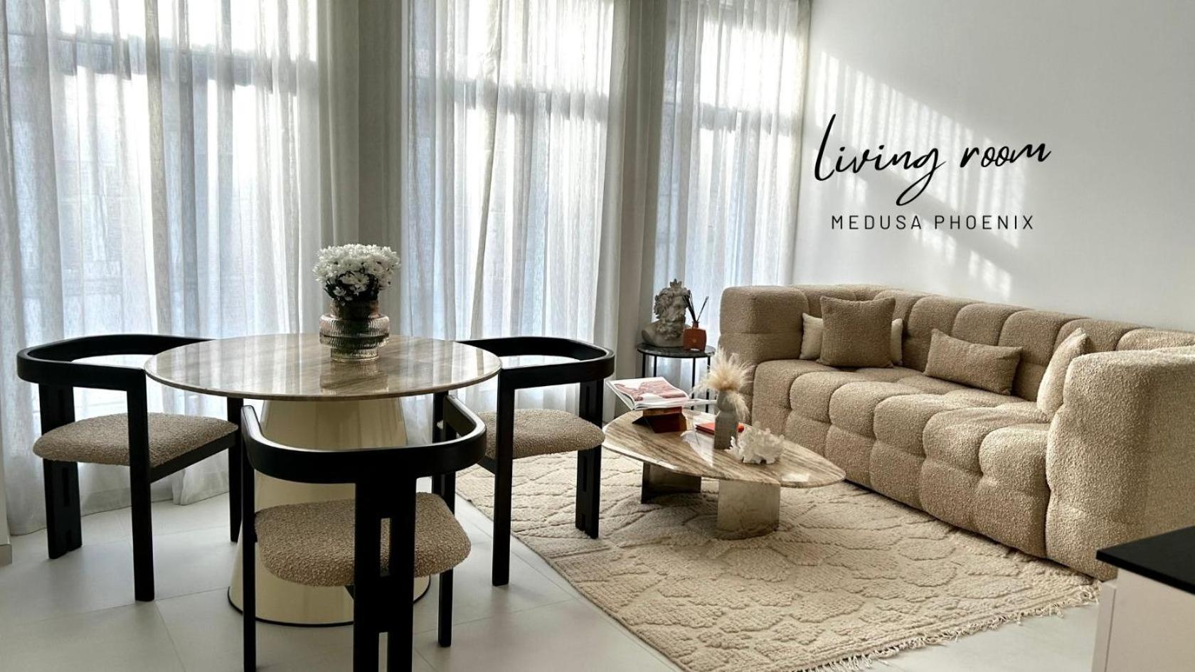 Apartamento Phoenix Garden Mons Exterior foto