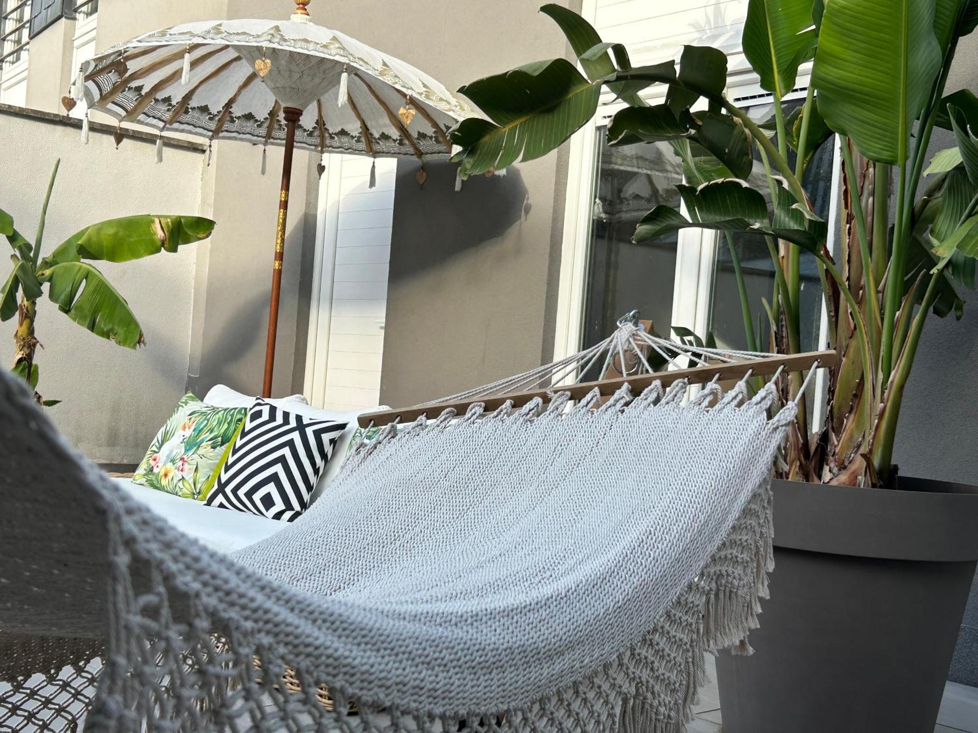 Apartamento Phoenix Garden Mons Exterior foto
