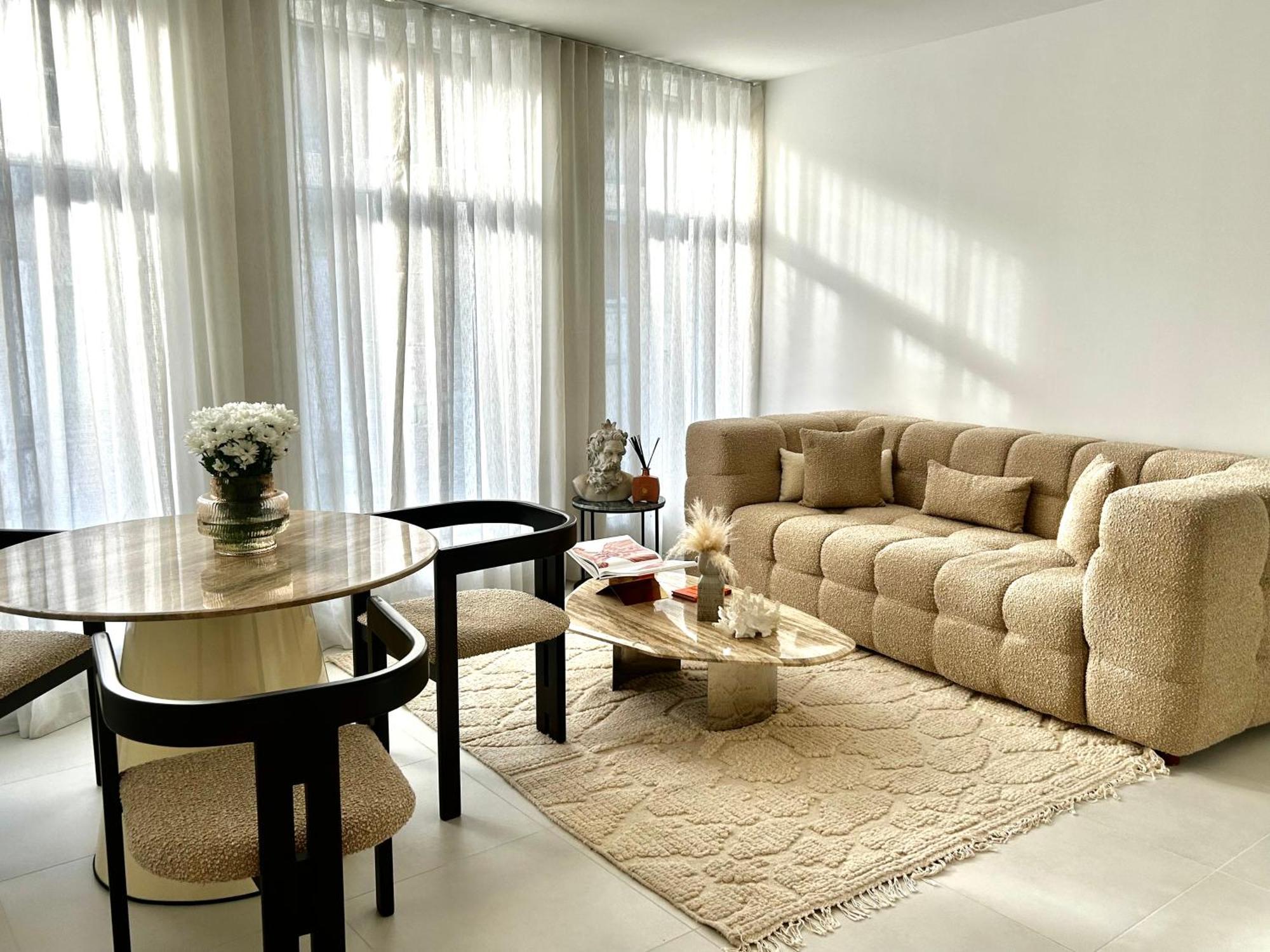 Apartamento Phoenix Garden Mons Exterior foto