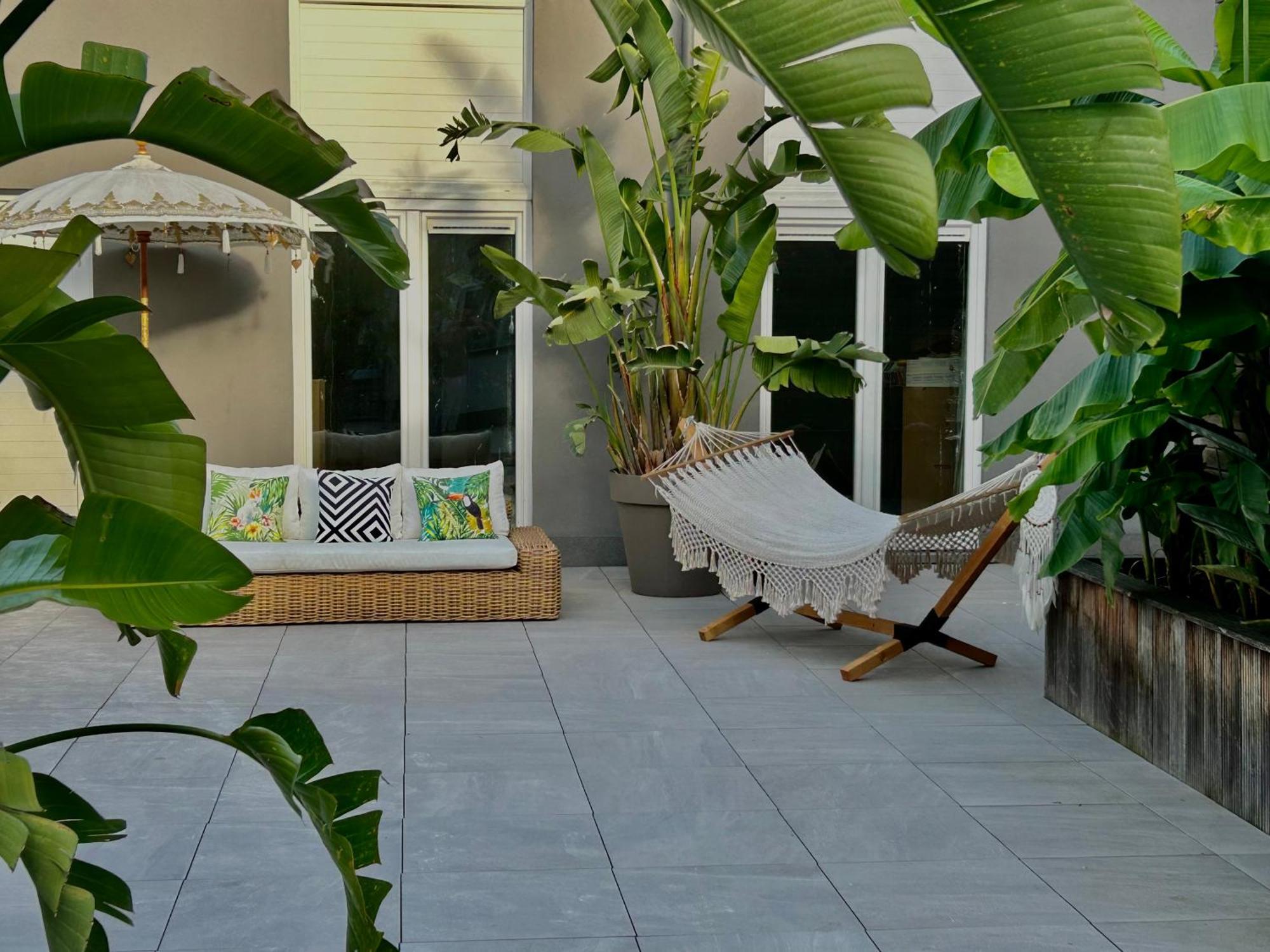 Apartamento Phoenix Garden Mons Exterior foto