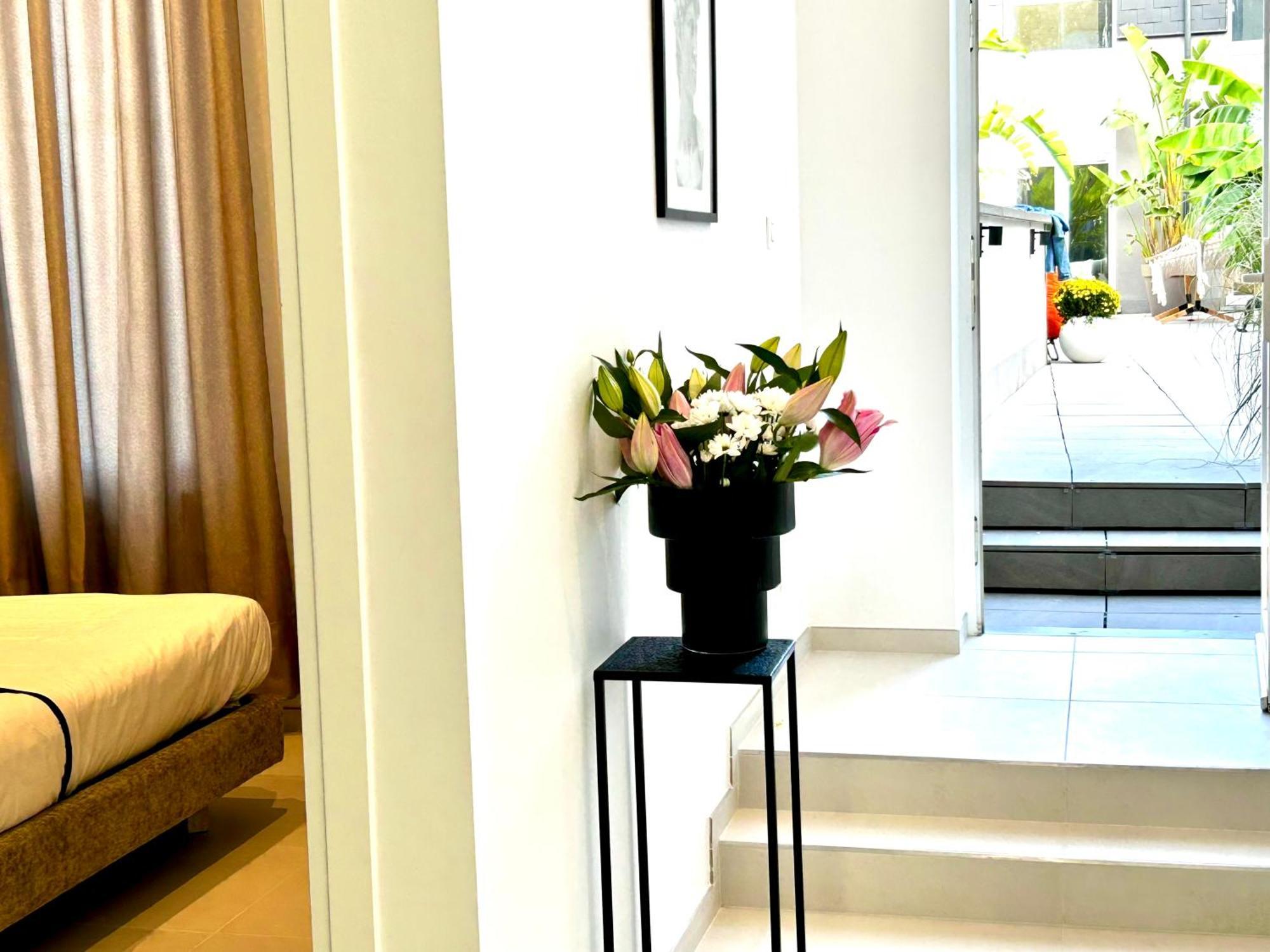 Apartamento Phoenix Garden Mons Exterior foto