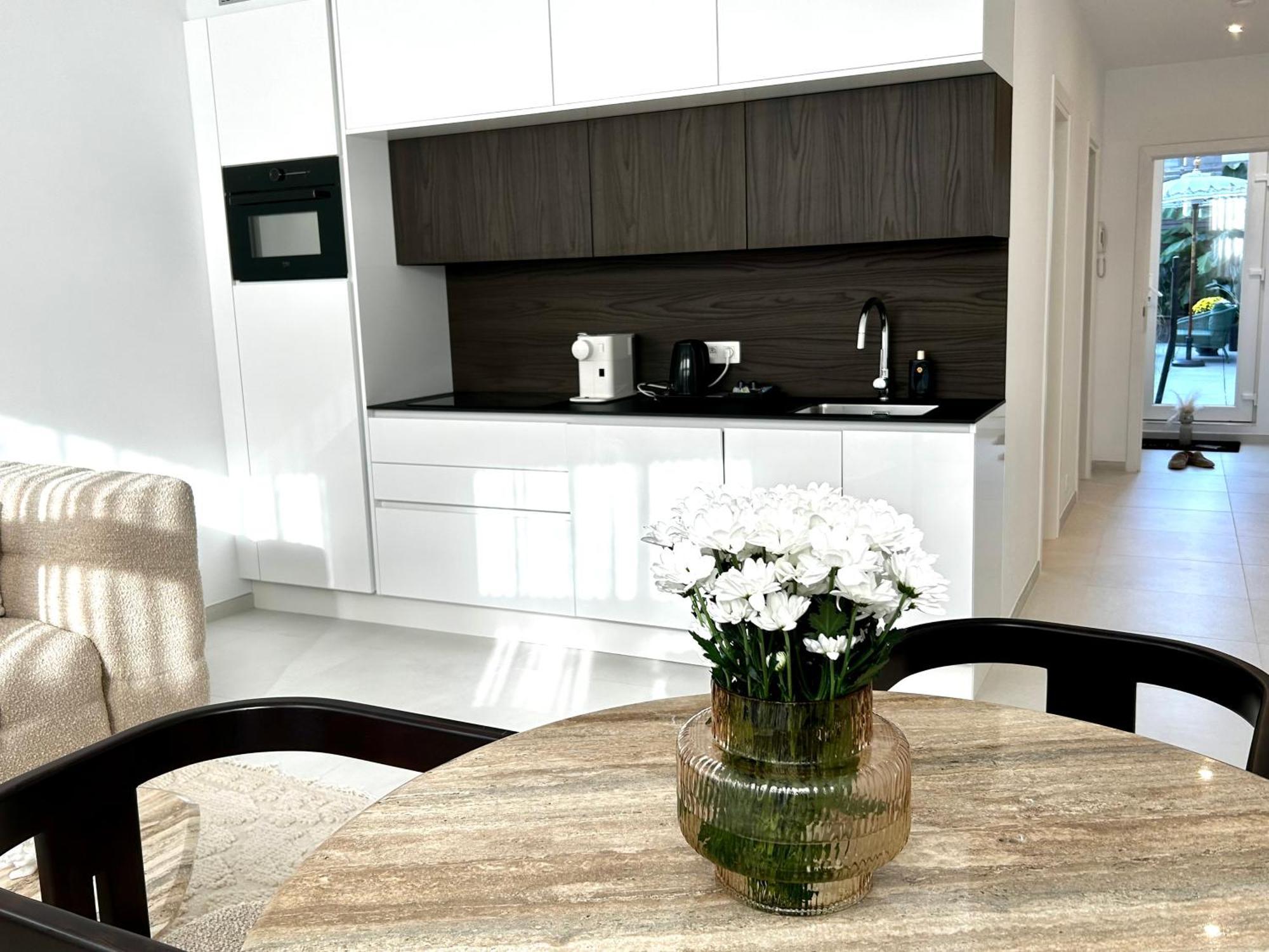 Apartamento Phoenix Garden Mons Exterior foto