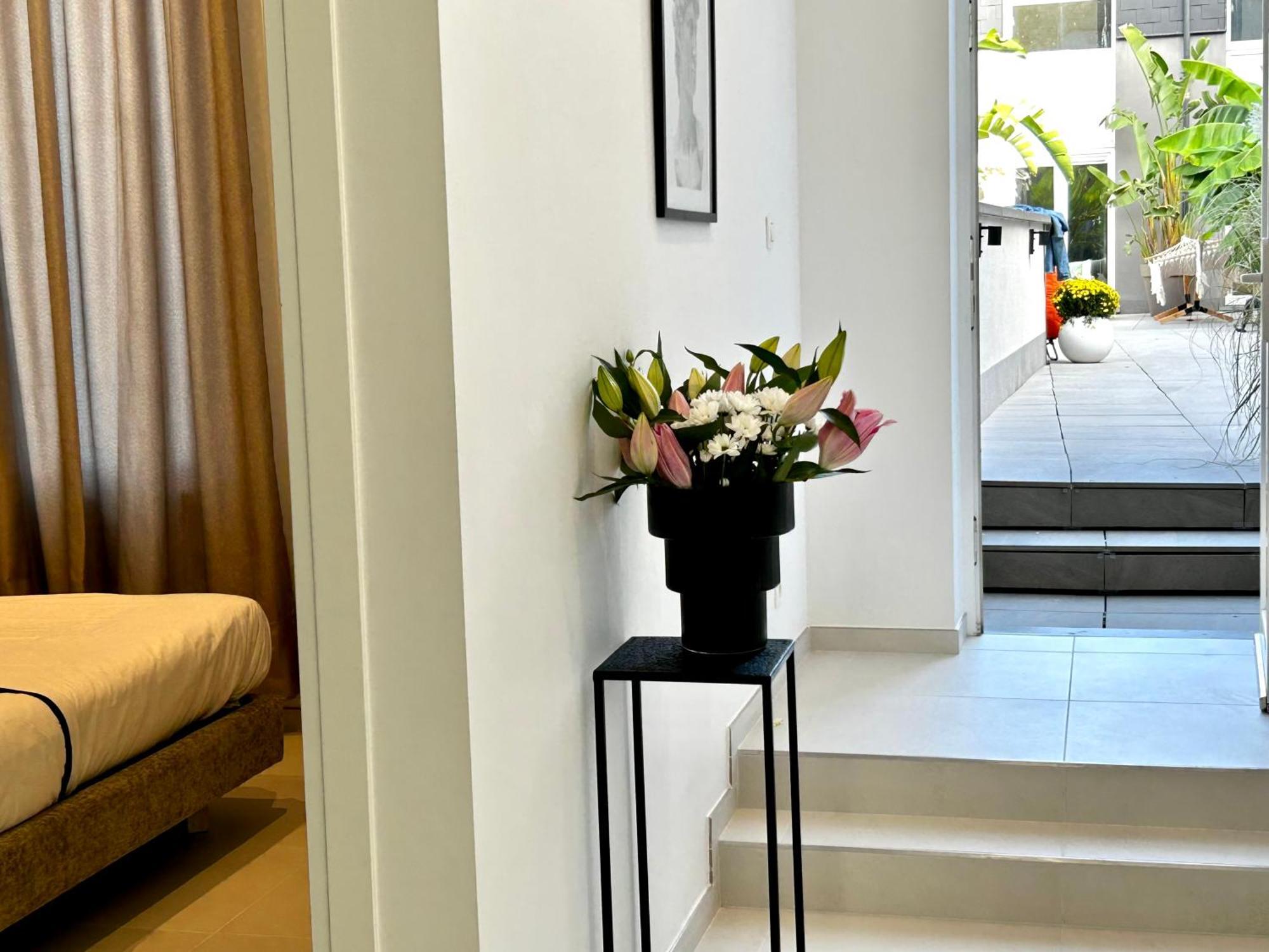 Apartamento Phoenix Garden Mons Exterior foto